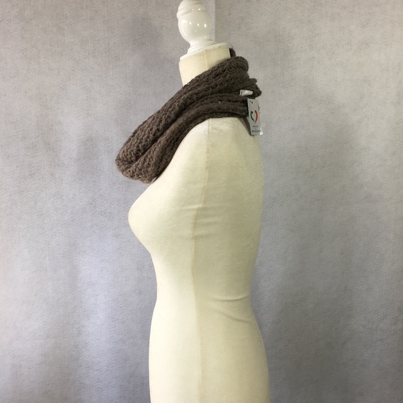 NEW Made In Italy Italian Brown Sequined Scarf - Picture 6 of 8